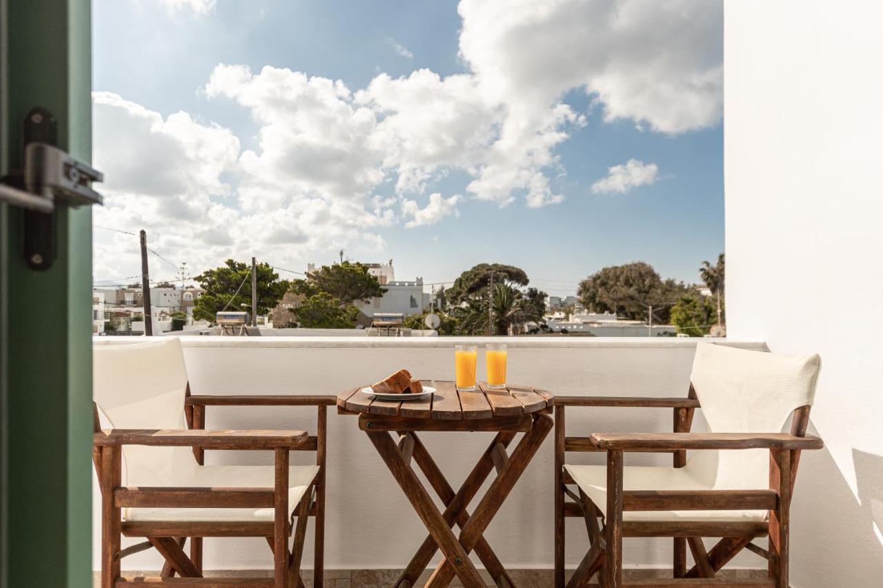 Naxos City Sunshine酒店 外观 照片